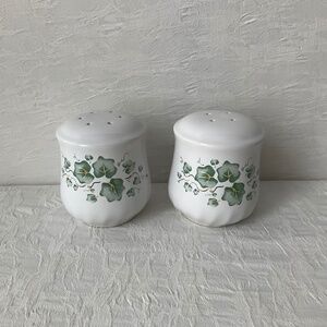 Corelle Vintage Callaway Ivy Pattern Salt and Pepper Shaker Set